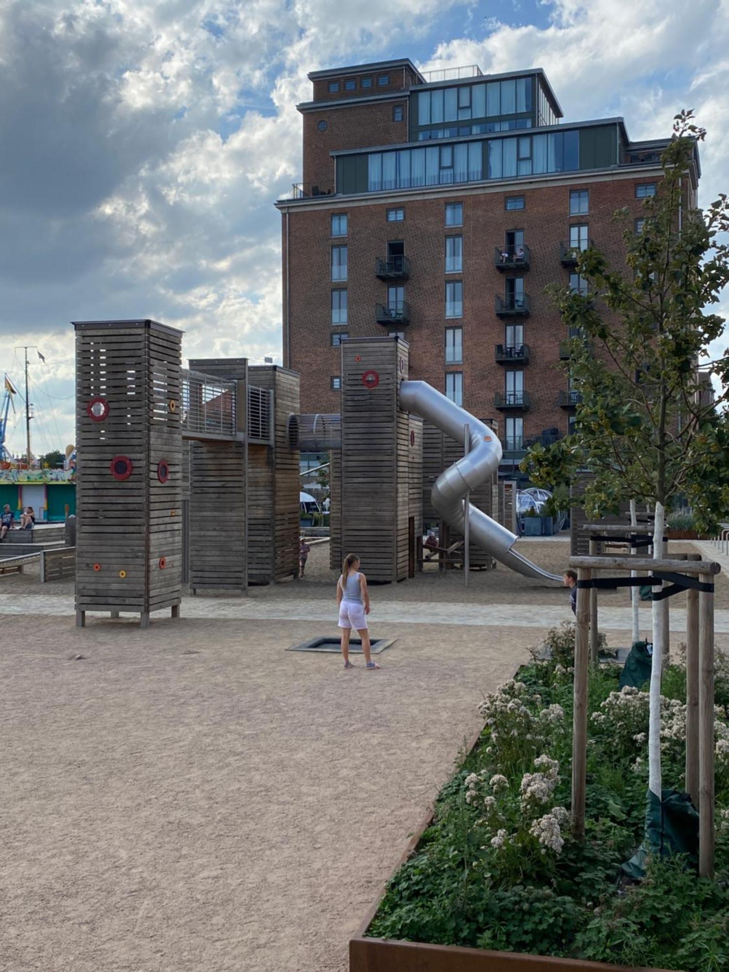 Meerblick, Balkon Und Private Sauna Im Historischen Getreidespeicher Wismar Bagian luar foto